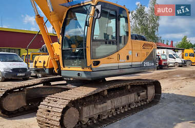 Гусеничный экскаватор Hyundai Robex 220 LC-9A 2012 в 