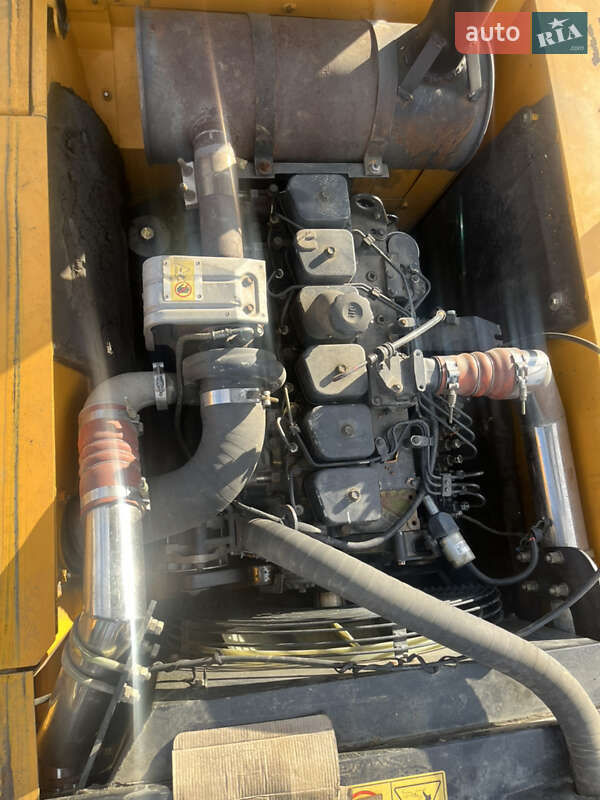 Гусеничный экскаватор Hyundai ROBEX 2007 в Косове фото 10 Гусеничный экскаватор Hyundai ROBEX 2007 в Косове