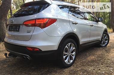 Внедорожник / Кроссовер Hyundai Santa FE 2014 в Киеве