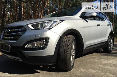 Внедорожник / Кроссовер Hyundai Santa FE 2014 в Киеве