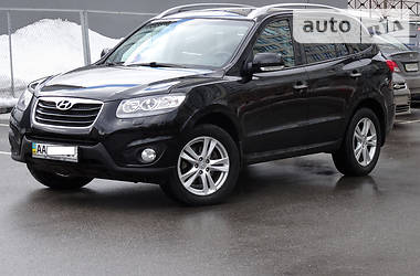 Внедорожник / Кроссовер Hyundai Santa FE 2011 в Киеве