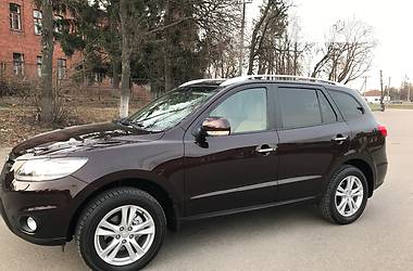 Внедорожник / Кроссовер Hyundai Santa FE 2010 в Сумах