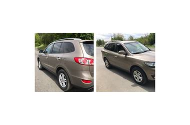 Внедорожник / Кроссовер Hyundai Santa FE 2010 в Ровно