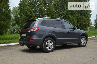 Внедорожник / Кроссовер Hyundai Santa FE 2010 в Львове