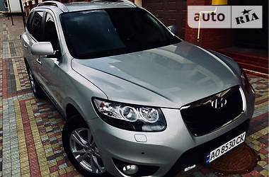 Внедорожник / Кроссовер Hyundai Santa FE 2010 в Ужгороде