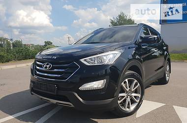 Внедорожник / Кроссовер Hyundai Santa FE 2014 в Киеве