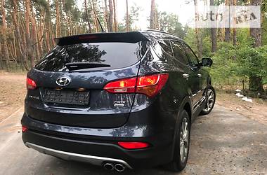 Позашляховик / Кросовер Hyundai Santa FE 2014 в Києві