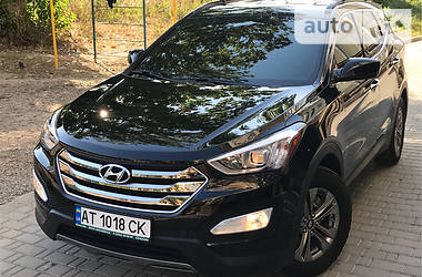 Внедорожник / Кроссовер Hyundai Santa FE 2015 в Ивано-Франковске