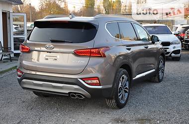 Внедорожник / Кроссовер Hyundai Santa FE 2018 в Одессе