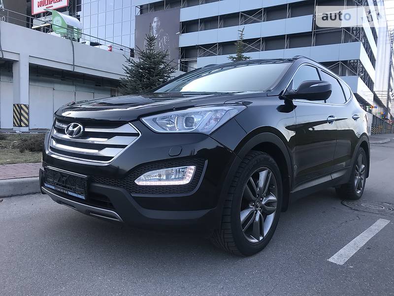 Внедорожник / Кроссовер Hyundai Santa FE 2014 в Киеве