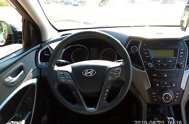 Внедорожник / Кроссовер Hyundai Santa FE 2015 в Киеве