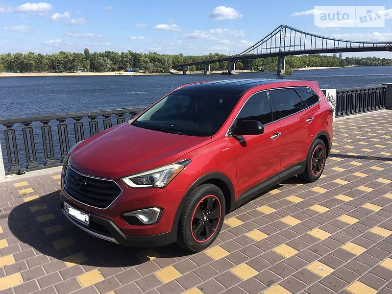 Внедорожник / Кроссовер Hyundai Santa FE 2013 в Киеве