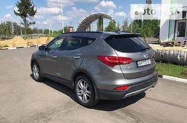 Внедорожник / Кроссовер Hyundai Santa FE 2013 в Сумах