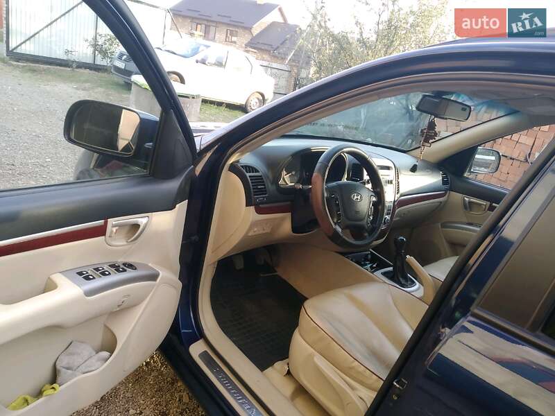 Позашляховик / Кросовер Hyundai Santa FE 2006 в Чернівцях