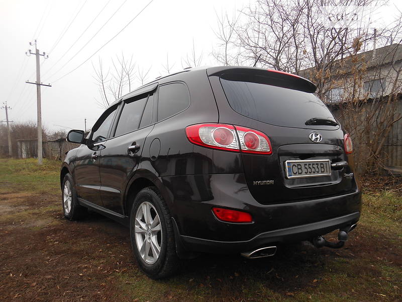 Позашляховик / Кросовер Hyundai Santa FE 2010 в Новгород-Сіверському