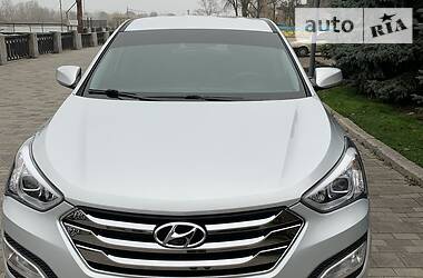 Внедорожник / Кроссовер Hyundai Santa FE 2015 в Днепре