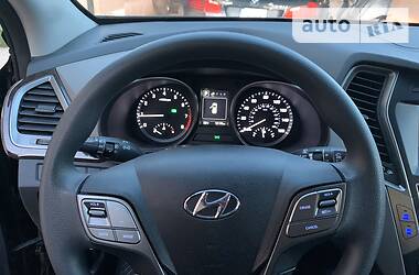 Позашляховик / Кросовер Hyundai Santa FE 2017 в Житомирі