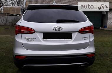 Позашляховик / Кросовер Hyundai Santa FE 2013 в 