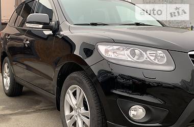 Внедорожник / Кроссовер Hyundai Santa FE 2011 в Киеве