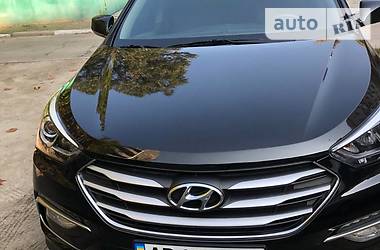 Позашляховик / Кросовер Hyundai Santa FE 2017 в 