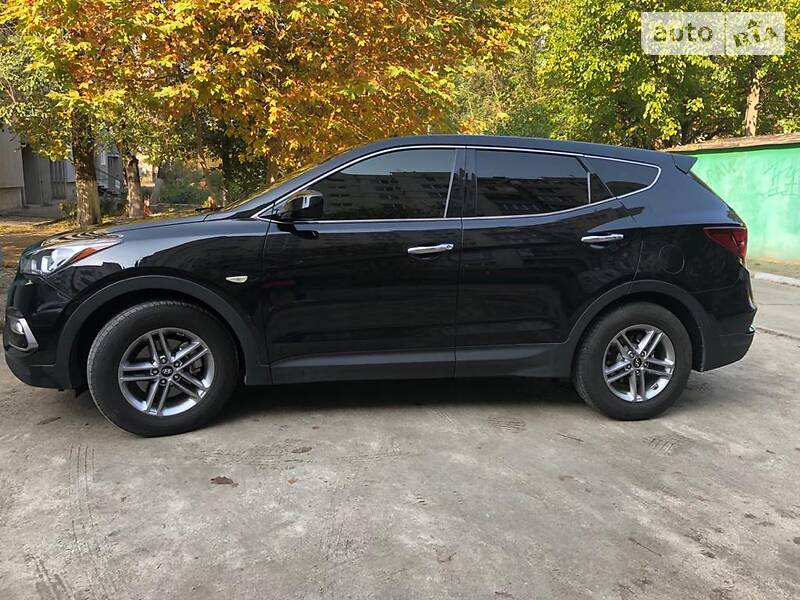 Позашляховик / Кросовер Hyundai Santa FE 2017 в Запоріжжі