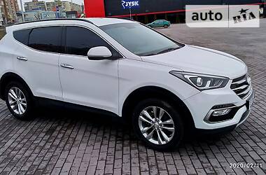Позашляховик / Кросовер Hyundai Santa FE 2015 в 