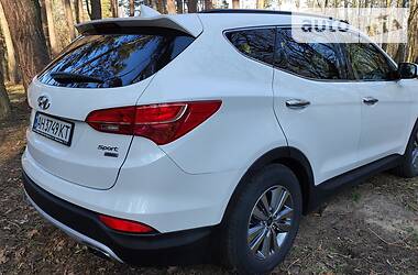 Внедорожник / Кроссовер Hyundai Santa FE 2014 в 