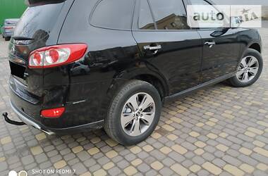 Позашляховик / Кросовер Hyundai Santa FE 2012 в 