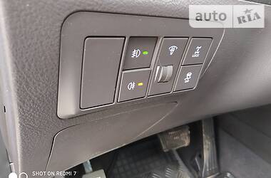 Позашляховик / Кросовер Hyundai Santa FE 2012 в 