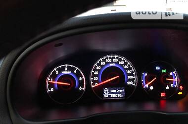 Позашляховик / Кросовер Hyundai Santa FE 2010 в 