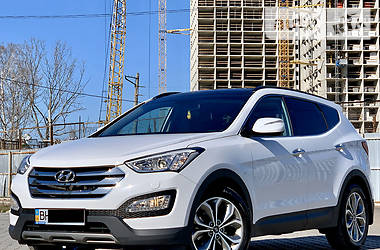 Внедорожник / Кроссовер Hyundai Santa FE 2015 в Одессе