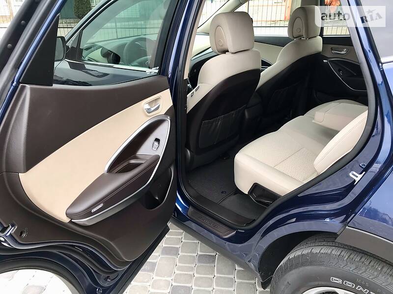Позашляховик / Кросовер Hyundai Santa FE 2016 в Білій Церкві