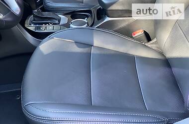 Позашляховик / Кросовер Hyundai Santa FE 2014 в 