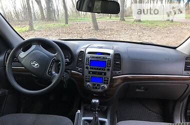 Позашляховик / Кросовер Hyundai Santa FE 2011 в 