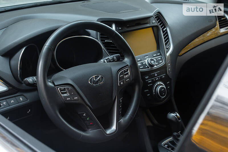 Позашляховик / Кросовер Hyundai Santa FE 2015 в Івано-Франківську фото 14 Позашляховик / Кросовер Hyundai Santa FE 2015 в Івано-Франківську