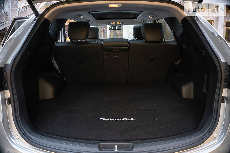 Позашляховик / Кросовер Hyundai Santa FE 2015 в Івано-Франківську фото 27 Позашляховик / Кросовер Hyundai Santa FE 2015 в Івано-Франківську