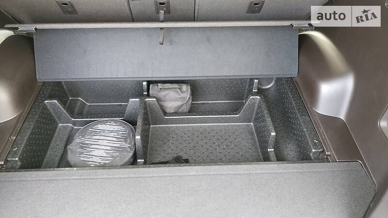 Позашляховик / Кросовер Hyundai Santa FE 2017 в Роздільній фото 11 Позашляховик / Кросовер Hyundai Santa FE 2017 в Роздільній