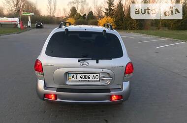 Позашляховик / Кросовер Hyundai Santa FE 2006 в 