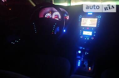 Позашляховик / Кросовер Hyundai Santa FE 2010 в 