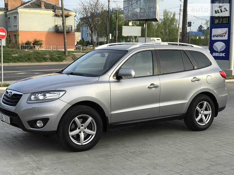 Внедорожник / Кроссовер Hyundai Santa FE 2011 в Луцке