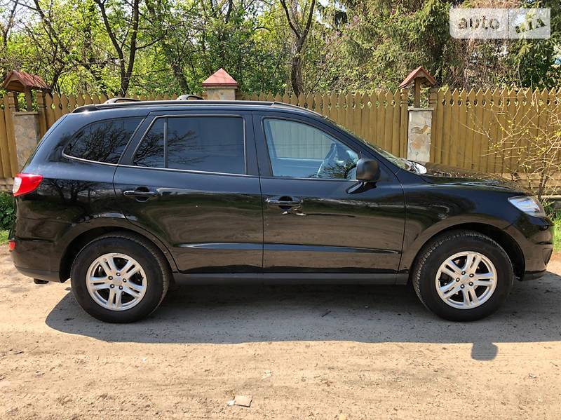 Позашляховик / Кросовер Hyundai Santa FE 2012 в Києві