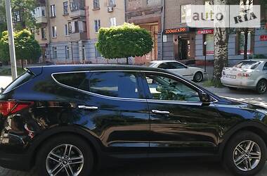 Позашляховик / Кросовер Hyundai Santa FE 2016 в 