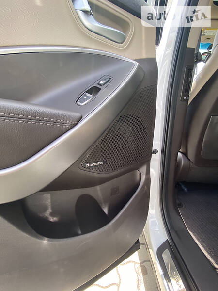 Позашляховик / Кросовер Hyundai Santa FE 2014 в Мукачевому