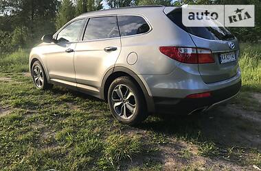 Внедорожник / Кроссовер Hyundai Santa FE 2013 в Киеве