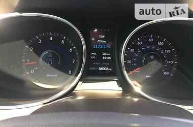 Седан Hyundai Santa FE 2015 в 