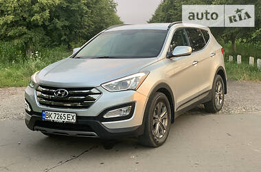 Позашляховик / Кросовер Hyundai Santa FE 2014 в 