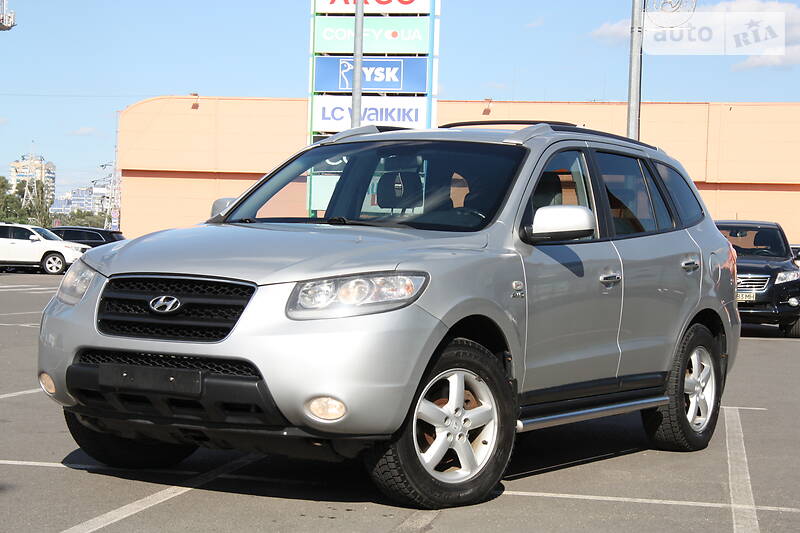 Позашляховик / Кросовер Hyundai Santa FE 2006 в 