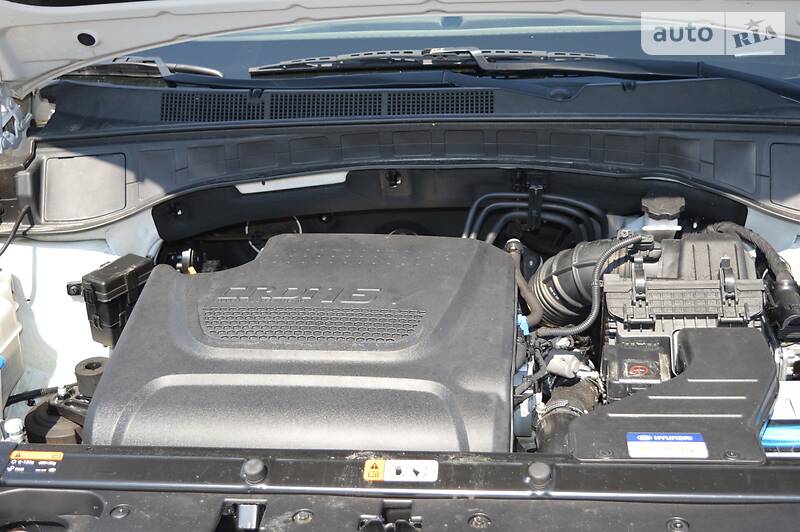 Позашляховик / Кросовер Hyundai Santa FE 2013 в Києві фото 3 Позашляховик / Кросовер Hyundai Santa FE 2013 в Києві