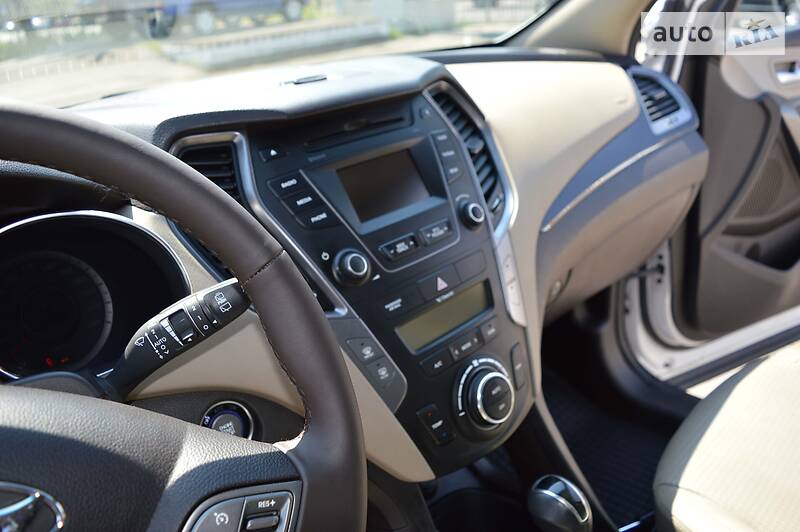 Позашляховик / Кросовер Hyundai Santa FE 2013 в Києві фото 13 Позашляховик / Кросовер Hyundai Santa FE 2013 в Києві