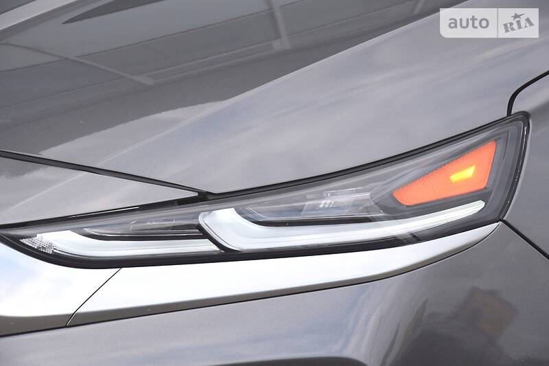 Позашляховик / Кросовер Hyundai Santa FE 2019 в Києві
